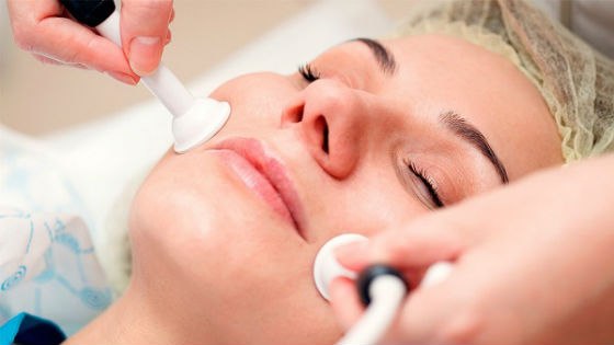 Уход за кожей :: Методы и средства убрать кисетные морщины над верхней губой