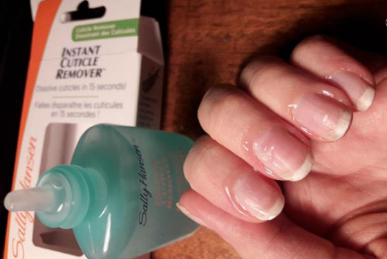 Препарат для удаление огрубевшей кожи вокруг ногтя Sally Hansen
